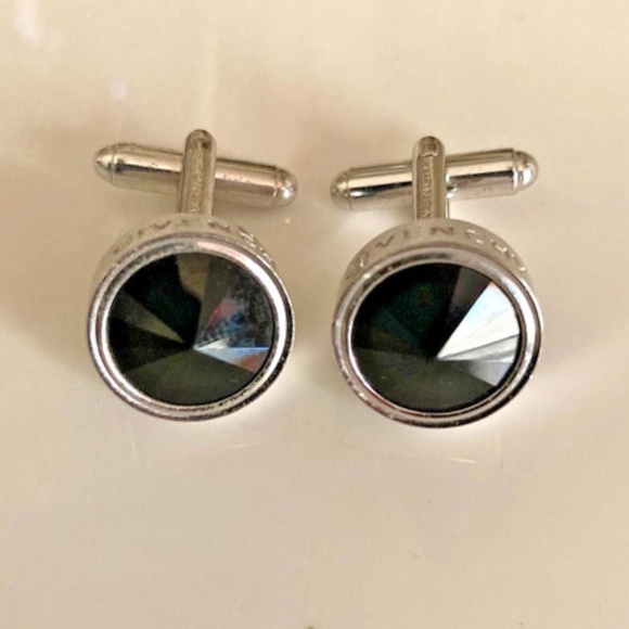 Givenchy Paris Pyramid Stud Cufflinks – Luxury Designer Statement - Picture 6 of 6